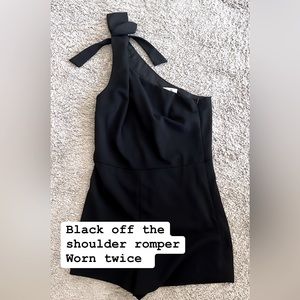 Black Boutique Romper (Medium)